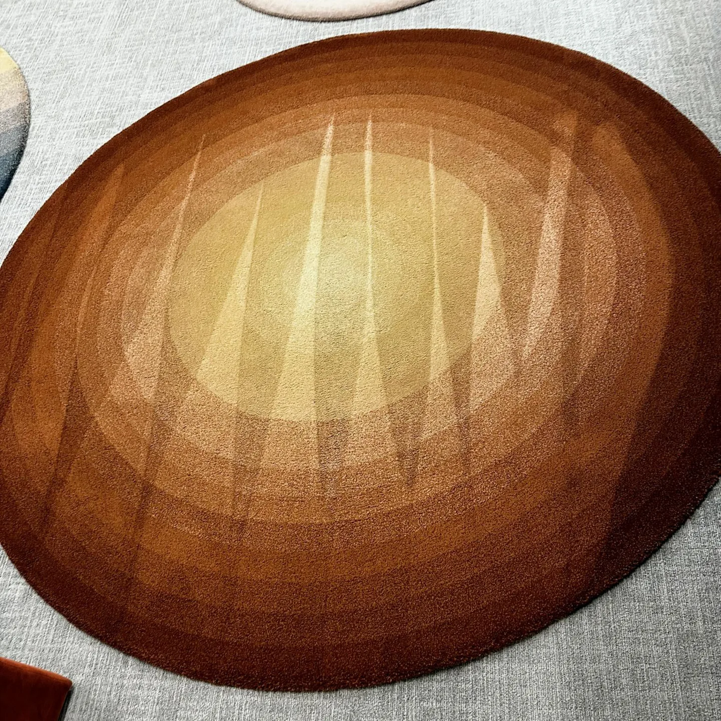 Après — Tapis rond